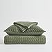 EVERGRACE Luxury Velvet Quilt Set Queen Size 3 Piece, Soft Cross-Stitch Velvet Comforter Set with Pillow Shams, Lightweight Coverlet Bedspread Bedding Set for All Seasons, Loden Green
