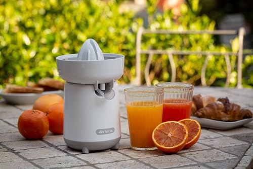 Ariete Spremiagrumi Breakfast 418, Spremiagrumi Elettrico con 2 Coni per Frutti Grandi e Piccoli, Beccuccio Salvagoccia, Doppia Rotazione, Coperchio di Protezione, Piedini Antiscivolo, 40W, Beige - Immagine 5