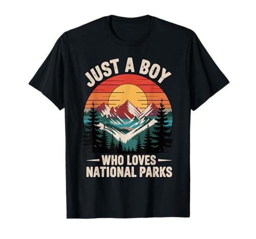 Just A Boy Who Loves National Parks Retro Hiking Adventure Maglietta