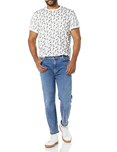 Image of Amazon Essentials Men's Short-Sleeve Crewneck Pocket T-Shirts, Pack of 2