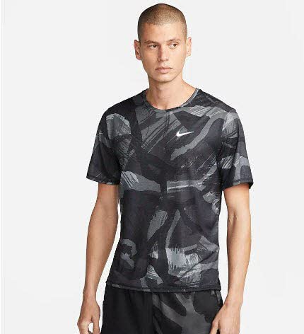 Foto von Nike Herren Sportshirt Laufshirt Dri-FIT Miler, Farbe:Schwarz, Artikel:-010 Black/Silver Reflective, Größe:L