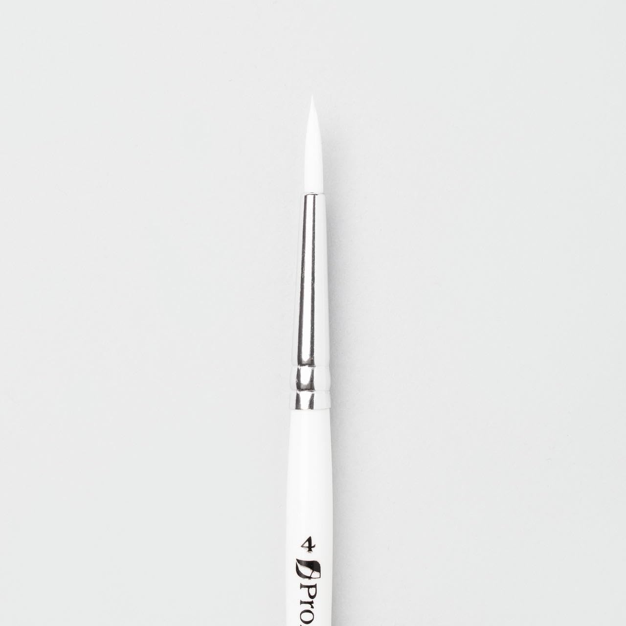 Pro Arte Series 31 Polar Round Tip Brush No 4 - Made In England