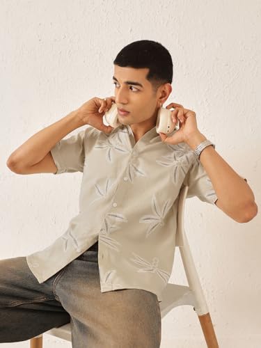 Image of Majestic Man Men's Slim Fit Pure Cotton Printed Casual Shirt - Short Sleeve | Premium Breathable Fabric | Modern Geometric Design