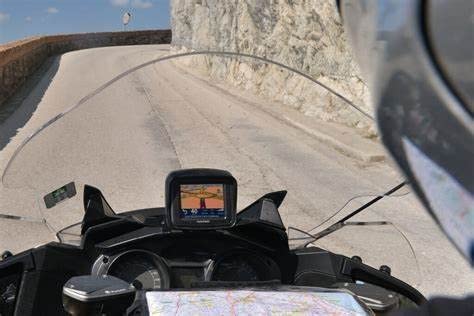 R1200RT Staffa Di Navigazione Moto Navigatore GPS Supporto Del Telefono Di Ricarica USB Per R 1200 RT 2013 2012 2011 2010(B R1200RT Staffa Di Navigazione Moto Navigatore GPS Supporto Del Telefono Di Ricarica USB Per R 1200 RT 2013 2012 2011 2010(B