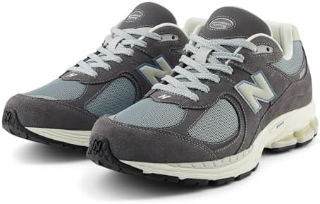 New Balance Tênis masculino M2002RCC, Calm Taupe, 6 Women/4.5 Men