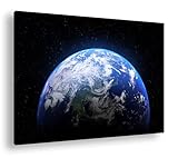 Leinwandbild Unser Planet Erde schwebt friedlich im weiten 