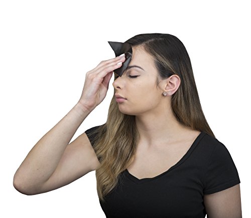 Premium Oil Blotting Papers 40 Sheets with Natural Bamboo Charcoal, Made in JAPAN, Handy Face Blotting Sheets Large 9cm x 9cm Oil Absorbing Tissues for Face (1 pack)