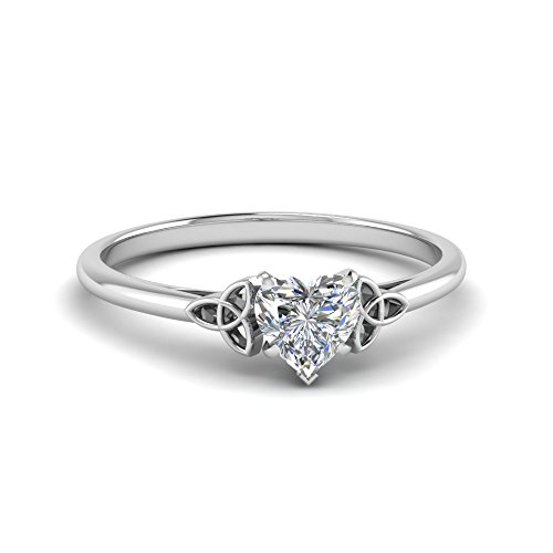 Bague de fiançailles solitaire en argent massif et son design cœur celte