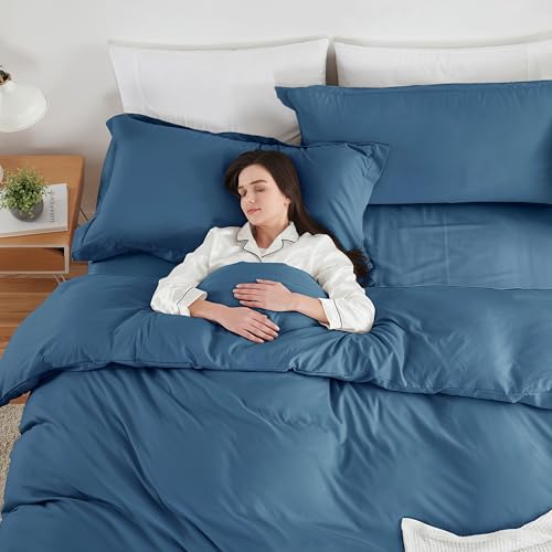 Image of Hearth & Harbor Blue Heaven Duvet Cover with Fitted Sheet Full Size | 4 Piece Soft Double Brushed Bedding Set, Button Closure, 1 Duvet Cover 80x90 Inches, 1 Fitted Sheet, 2 Pillow Shams