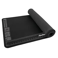 PERFORMANCE TOOL W88977 Neoprenmatte mit Lineal und Referenztabelle, chemikalienbeständig, 40,6 x 90,5 cm, schützt Arbeitsfläche vor Lösungsmitteln und Ölen