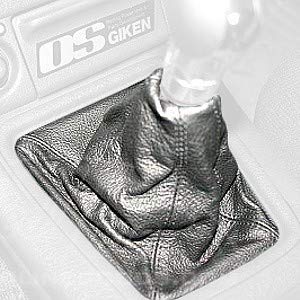 RedlineGoods Shift Boot Compatible with Nissan Skyline R32 1989-93. Tailor Made - not Universal. Genuine top-Grade Italian Black Leather with Black Thread