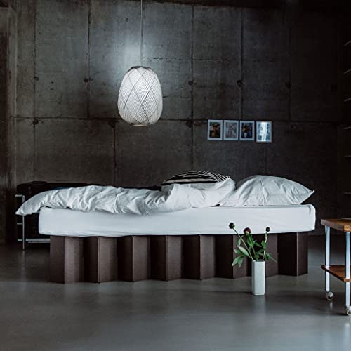 ROOM IN A BOX Bett 2.0 M/Schwarz: Klappbett aus Wellpappe 120 140 x 200 cm und Zwischengrößen. Auch als Gästebett. Lattenrost Nicht nötig.