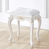 STABLE ET PRATIQUE : Les pieds de soutien uniques de ce banc rembourré assurent la stabilité du repose-pieds. Les patins antidérapants protègent non seulement le sol des rayures, mais le rendent également antidérapant.