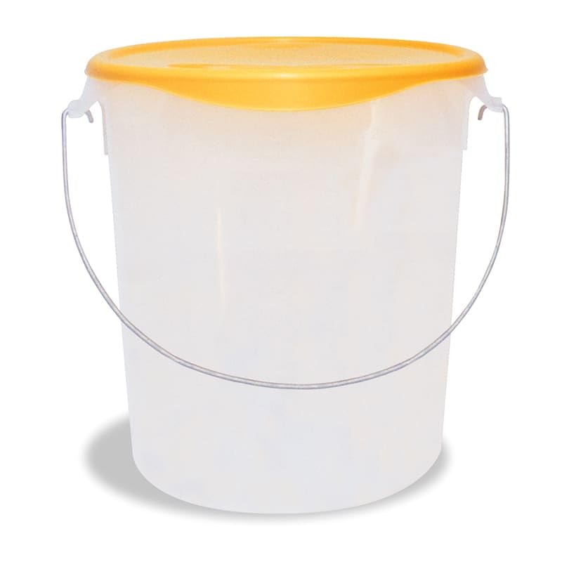 Image of Rubbermaid Commercial Products Plastic Round Food Storage Container with Handle, 22 Quart, White, High Temperature Range Food Storage for Wet /Dry Food in Kitchen /Restaurants /Cafeteria