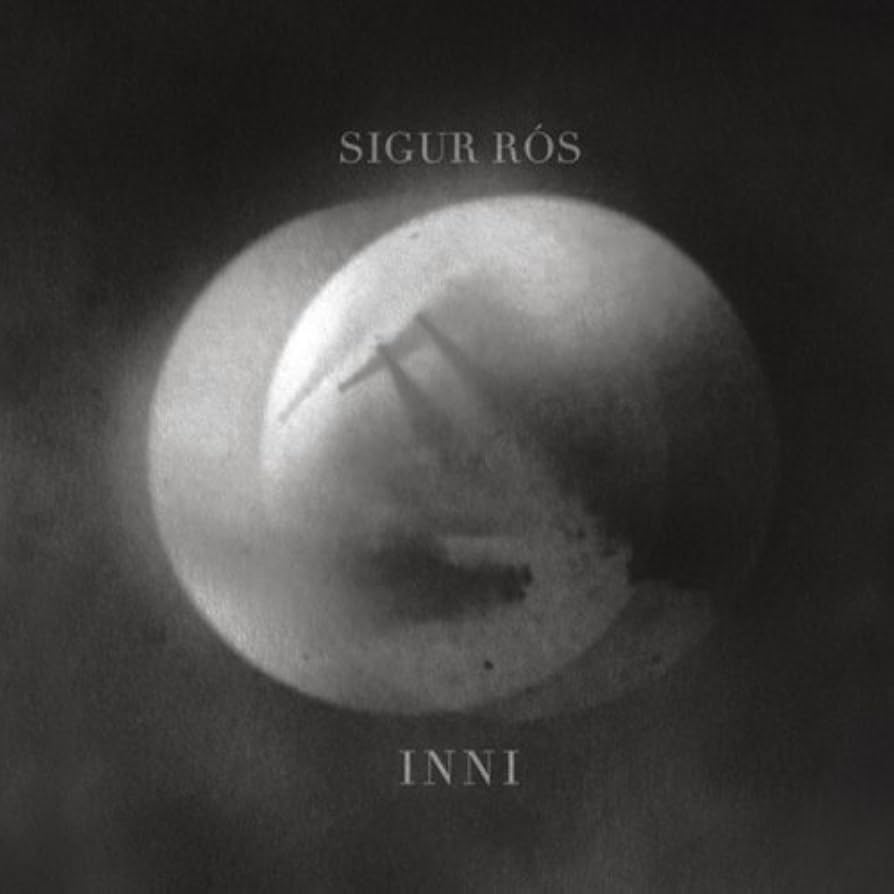 Sigur Ros シガー•ロス CD DVD付 限定写真集 Sigur Ros シガー•ロス CD DVD付 限定写真集 Amazon.co.jp: Takk