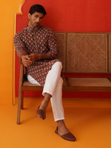Image of Jompers Embroidered Kurta Pyjama Set For Men (,)