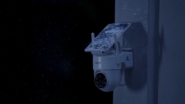 Amazon.co.jp: 【2025ソーラーパネル一体型・分離型両用防犯カメラ