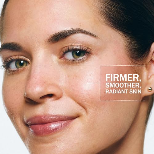 Olay Regenerist Whip Day Face Cream SPF30, Lightweight Anti-Wrinkle Firming Skincare Moisturiser, with Sun Protection, Anti-Ageing Niacinamide, Peptides, Sunscreen, Renews, Firms and Hydrates, 50ml - Image 2