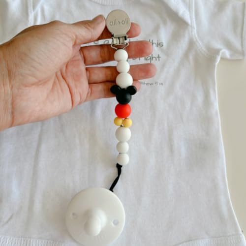 Image of Ali+Oli Silicone Pacifier Clip for Baby (Mouse) 100% Food-Grade BPA Free Newborn Pacifier Holder Infant Binky Clip for Baby Boy or Girl | Food-grade material, Keeps soothers within reach, Secure attachment, Lightweight, Everyday use, Easy cleaning