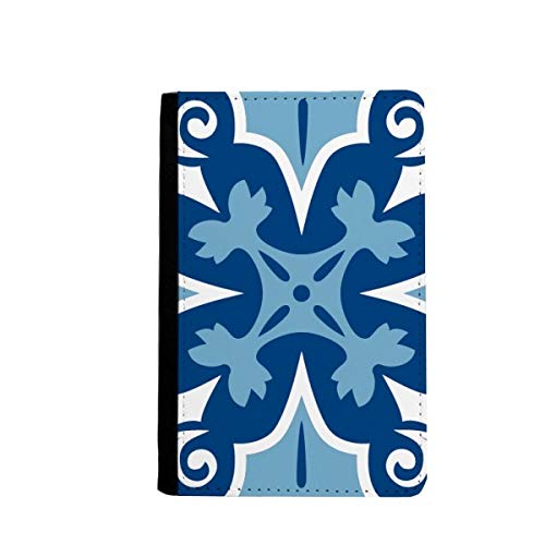 Étui passeport motif floral bleu contre l'usure de vos papiers