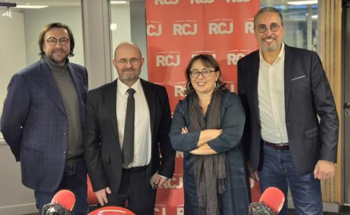 Isaac Touitou, Directeur de l&rsquo;ORT Montreuil accompagn&eacute; par Jos&eacute; Alonso et de David Benha&iuml;m
