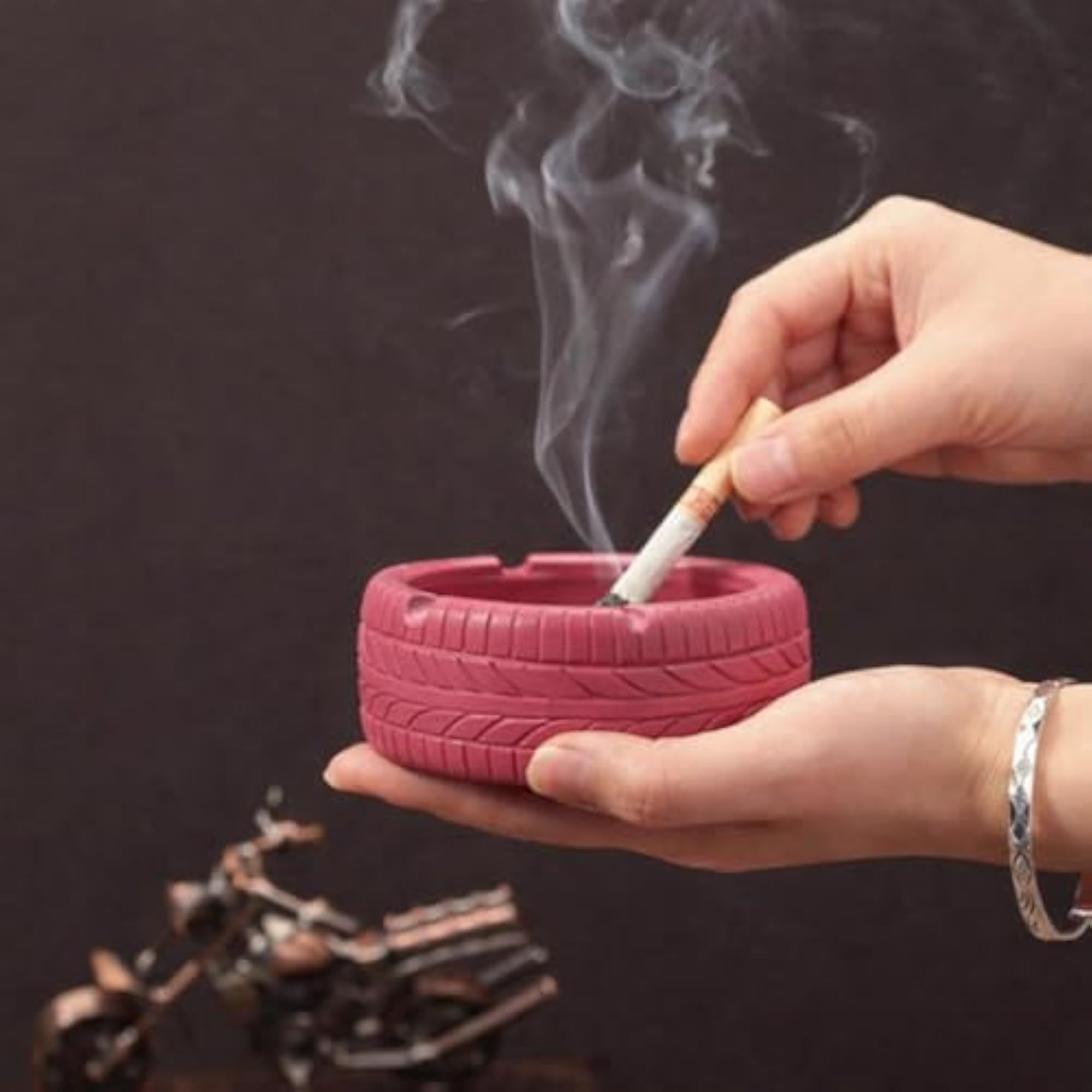 Tyre Design Ceramic Ashtray for Home & Office