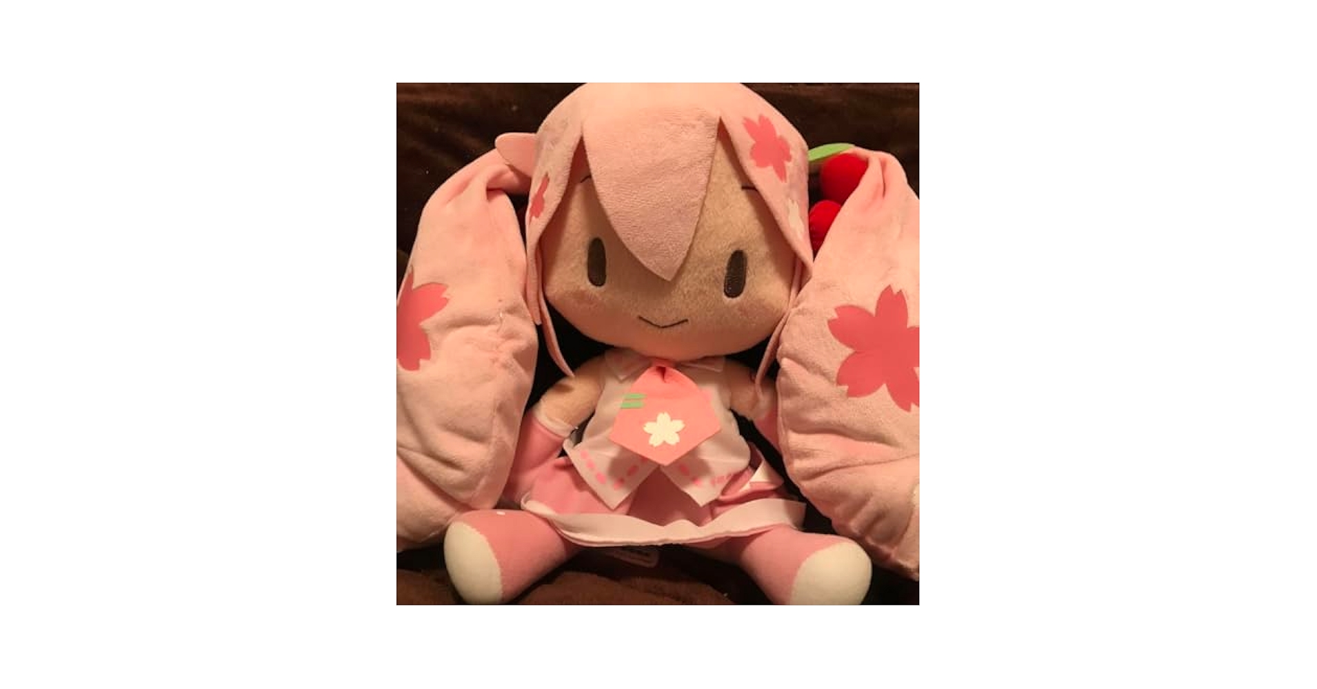Amazon.co.jp: ミク スペシャルふわふわぬいぐるみ 桜ミク