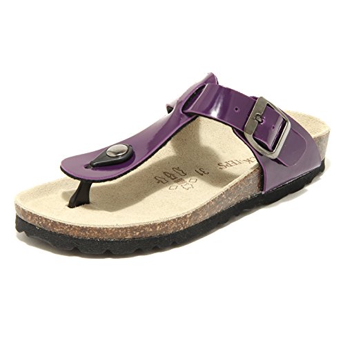 Tongs filles Docksteps Vega : l'élégance du vernis haut de gamme pour les petites princesses