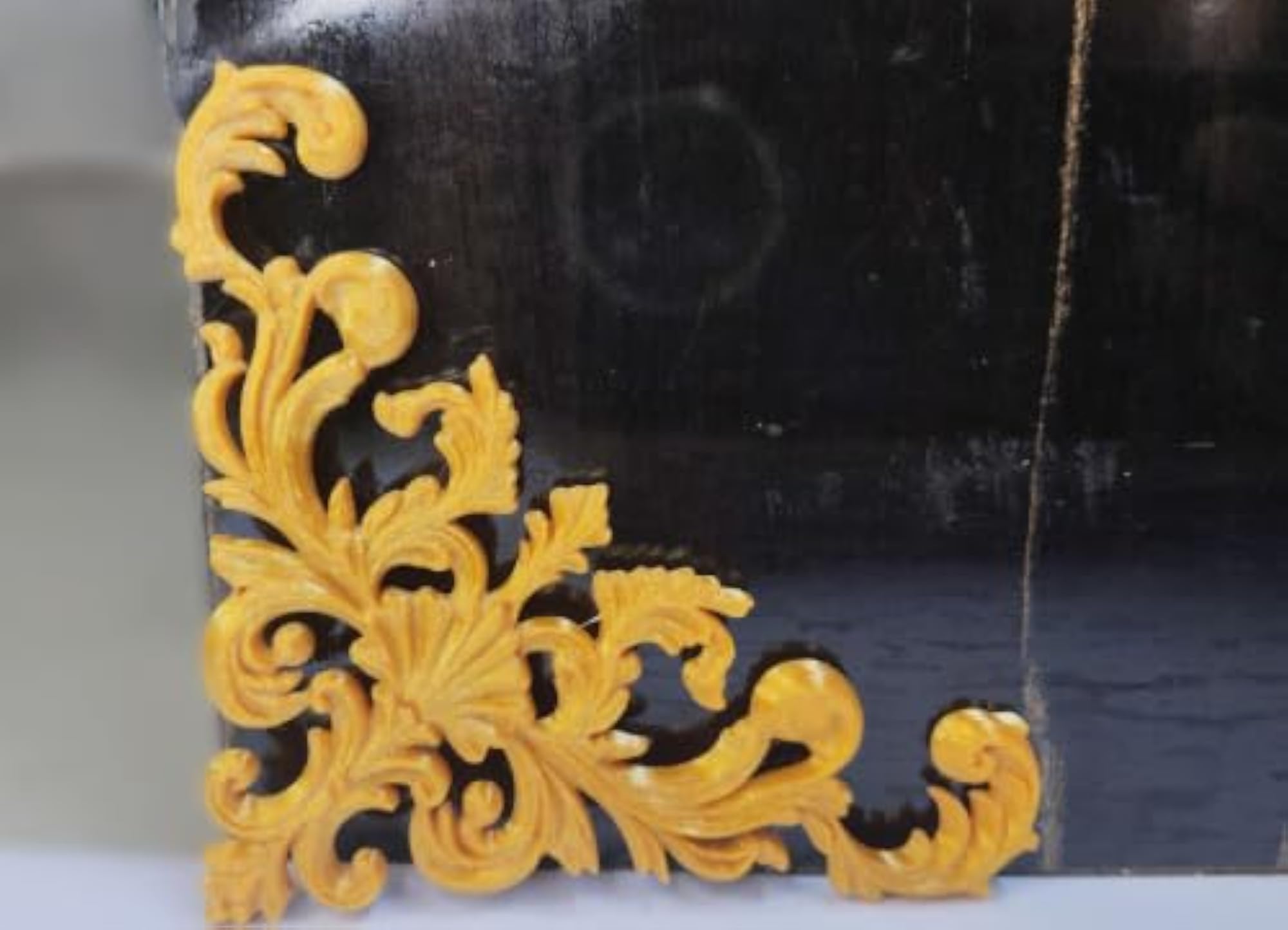 Golden Decorative Corner Applique Set of 4