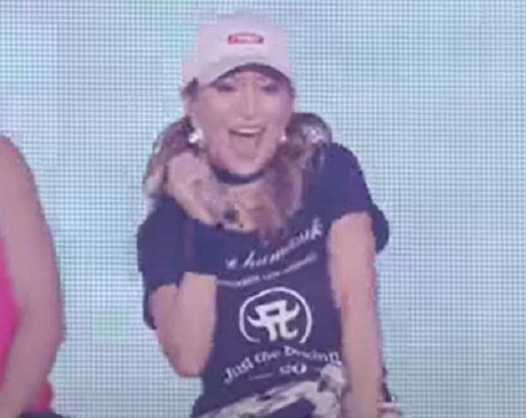 Amazon.co.jp: 浜崎あゆみ スタッフ COUNTDOWN LIVE 16-17 Tシャツ