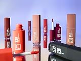 3INA MAKEUP - The Longwear Lipstick 503 - Nagi - zarna pomadka w płynie z nawilżającą formułą kwasu hialuronowego - silnie napigmentowana, matowa powłoka - Vegan - Cruelty Free