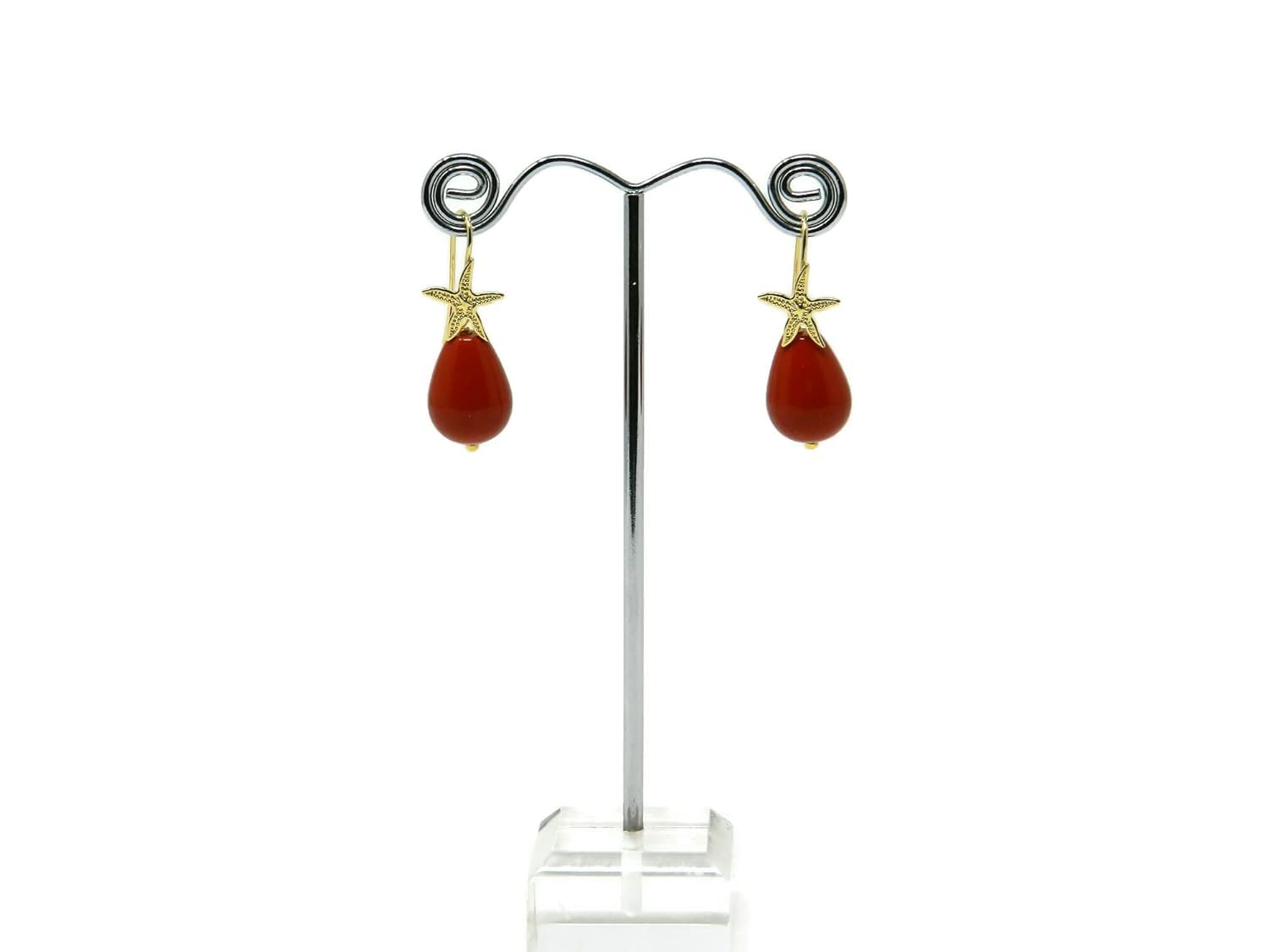 Orecchini pendenti donna con stella marina dorata e goccia corta in pasta di corallo rosso Sardegna 13x18 mm – Argento 925 placcato oro – Handmade Made in Italy – Nickel-Free - DodiGioielli