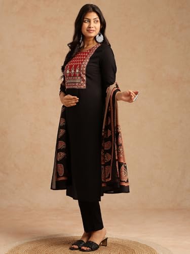 Image of Vbuyz Women Ajrakh With Yoke design Cotton Straight Kurta Set With Dupatta