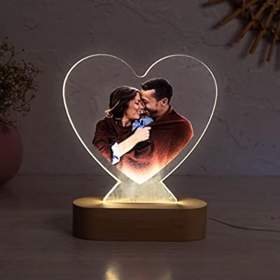 Wanapix | Placa de Luz Personalizada con Foto | Lámpara 3D un Regalo Original para Día de San Valentín, Aniversario, Cumpleaños | Sin Pilas, Incluye Cable USB | Luz LED Blanca | 100% Personalizado | Ya disponible en tu tienda friki favorita! En mundofriki.es!