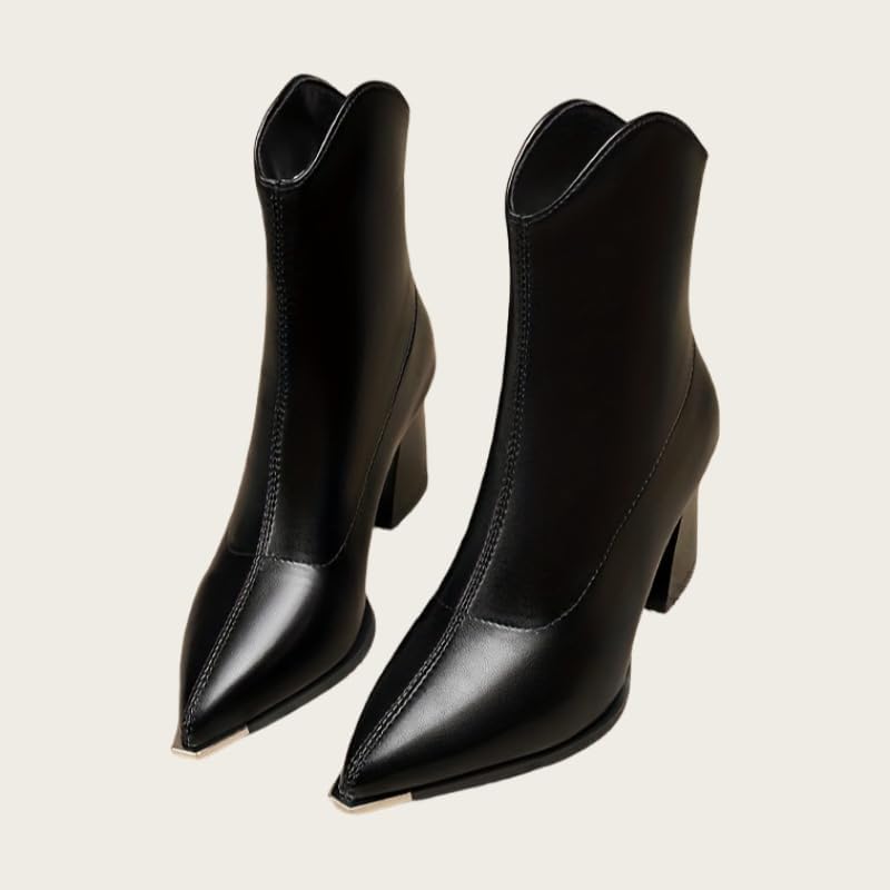 Women's warm pointed-toe short boots. Solid color design. Rubber sole for anti-slip. Heightening effect.