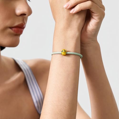 CHOW SANG SANG 999 Gold Cute Adorable Mini Panda Charm Bracelet for Women & Men 17cm 95748C3