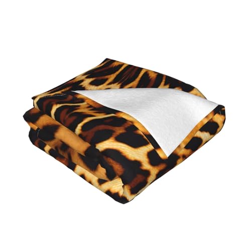 Couverture en flanelle léopard pour soirée cinéma et cocooning au salon