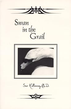 Paperback Swan in the Grail Book