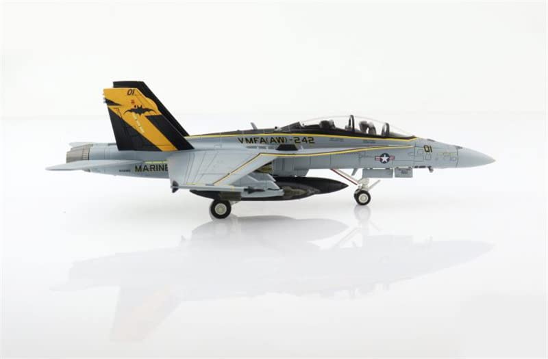 Amazon | HOBBY MASTER 1/72 完成品 アメリカ F/A-18D Hornet