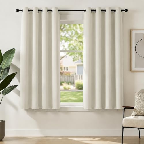 Deconovo Blickdichter Vorhang mit Ösen Übergardinen Thermogardine Perlgrau | 2er Set, H145 x B140 cm, Vorhänge mit Ösen, blickdicht, Wärmeisolierend und passend für stilvolle Wohn-