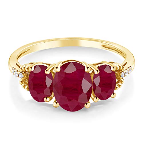 Gem Stone King 10K Yellow Gold Red Ruby and Diamond Accent 3-Stone Ring | 2.84 Cttw | Oval 8X6MM and 6X4MM | 3 Stone Wedding Engagement Anniversary Promise Ring For Women2