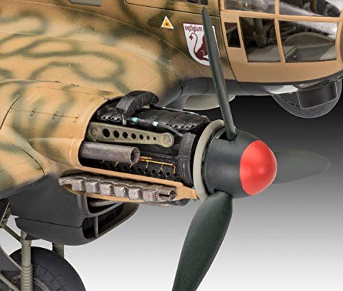 Revell REV-03863 Heinkel He111 H-6, Flugzeugmodellbausatz 1:48, 34,4 cm Modelmaking, unlackiert – Bild 6