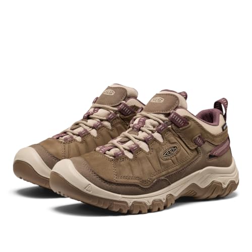 Image of KEEN Men's Targhee 4 Vent Durable Breathable Hiking Shoes