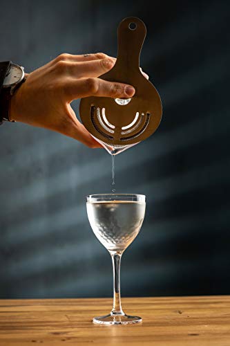 Nick And Nora Coupe Cocktail Glasses - Handblown Set Of 2, Hand Etched Vintage Small Coupe Glass To Serve A Manhattan, Martini, Aperitif, Algonquin, Or Port Wine, 5-Ounce (Honeycomb Hammered, 2) #TOP5