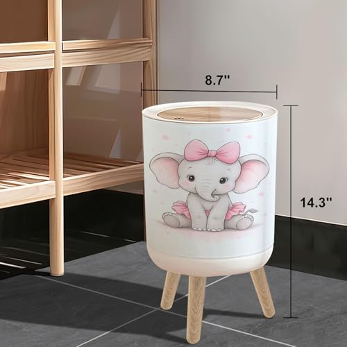 Pequeña caneca de basura con tapa y patas miniatura 3
