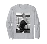 Revivez certains des moments les plus frappants visuellement de l'histoire musicale, cinématographique et sportive avec notre gamme de vêtements Iconic Photo Moments Toutes les images sont la propriété de la bibliothèque photographique Mirrorpix.