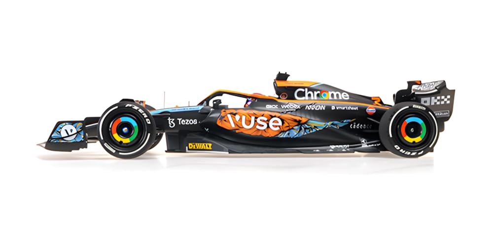 Minichamps 537224003 - McLare. Mcl36 Daniel Ricciardo Abu Dhabi GP 2022 - echelle 1/18 - modèle de Voiture