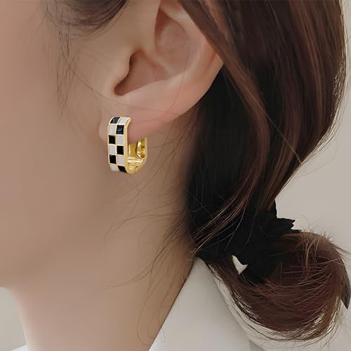 18K Gold Filled Checkered Earrings for Women, Dainty Checkered, Trendy Checker,Chunky Oval Huggie Hoop,Hypoallergenic Earrings with Gifts Box3