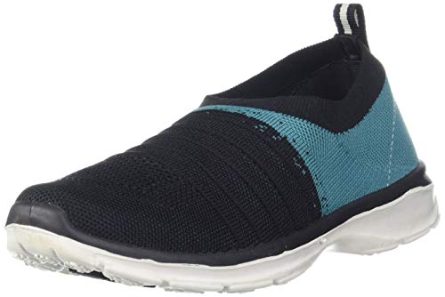 Image of Bata Girls Canvas Pull On Walking Shoes