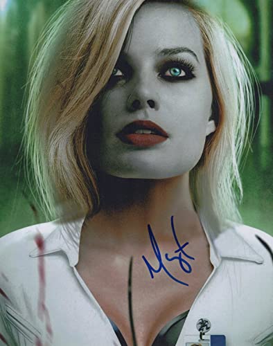 Margot Robbie signed 8x10 photo